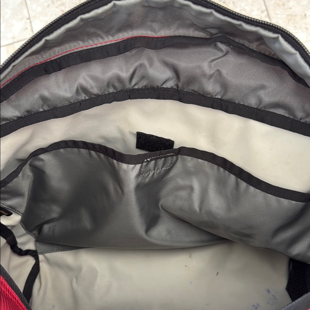 Timbuk2 Red bag - Picture 6 of 11